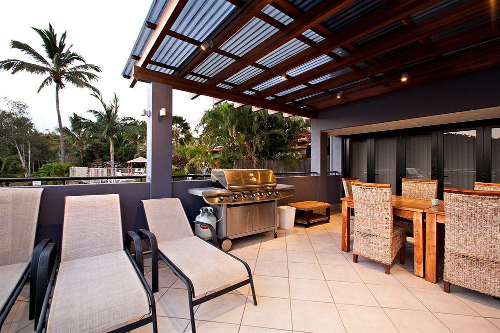 At Waterfront Whitsunday Retreat - Adults Only Aparthotel Airlie Beach Ngoại thất bức ảnh